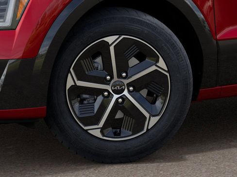 New 2025 Kia Niro SX image 9