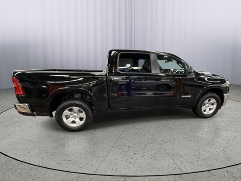 New 2026 RAM 1500 Big Horn AWD/4WD image 7