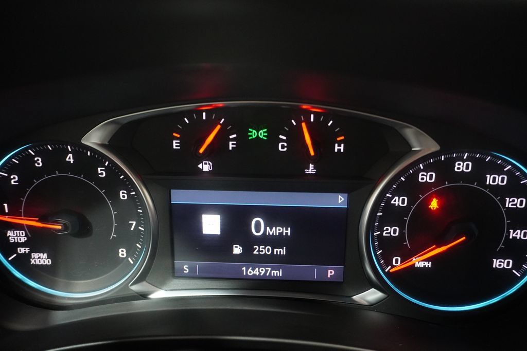 Used 2024 Chevrolet Equinox RS FWD image 22
