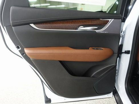 New 2025 Cadillac XT5 Premium Luxury image 19