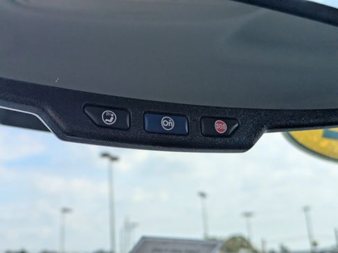 Used 2022 Chevrolet Colorado LT image 26