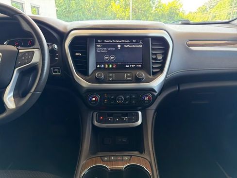 Used 2023 GMC Acadia SLE w/ Driver Convenience Package AWD/4WD image 16