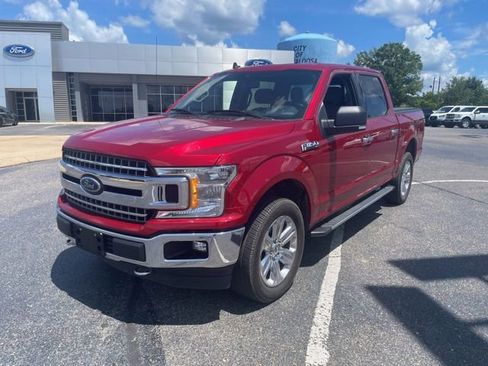 Used 2020 Ford F150 XLT w/ Equipment Group 302A Luxury AWD/4WD image 10
