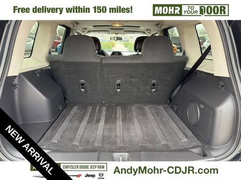 Used 2012 Jeep Patriot Latitude w/ Sun/Sound Group image 27