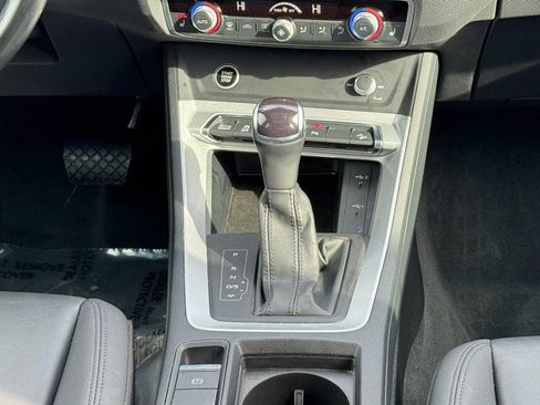 Used 2022 Audi Q3 2.0T Premium image 14