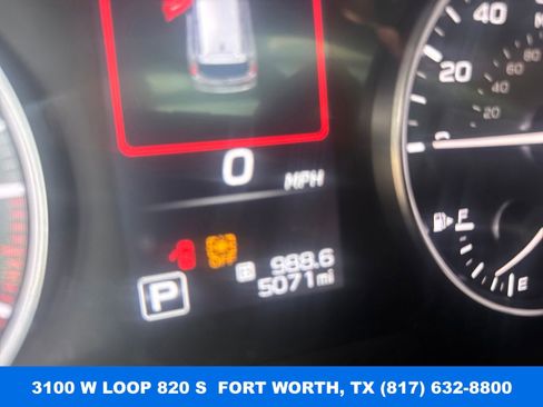 Used 2025 Subaru Ascent Touring AWD/4WD image 1
