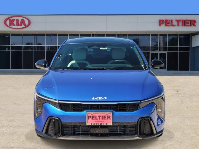 New 2026 Kia K4 GT-Line FWD image 2