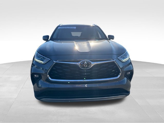 Used 2022 Toyota Highlander Platinum AWD/4WD image 8
