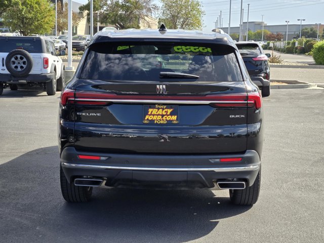 Used 2025 Buick Enclave Preferred FWD image 5