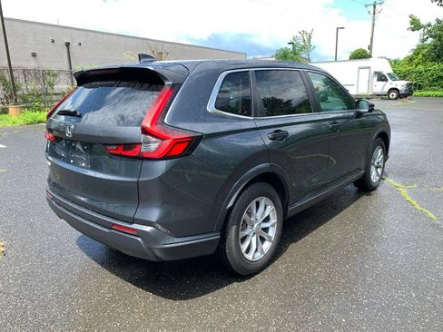 Used 2023 Honda CR-V EX image 3