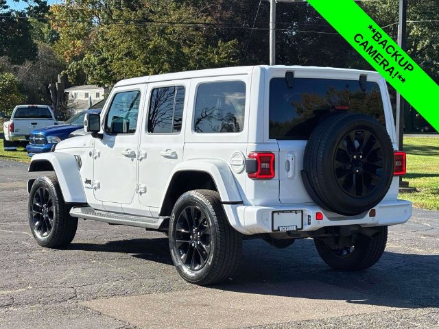 Used 2021 Jeep Wrangler Unlimited Sahara AWD/4WD image 2