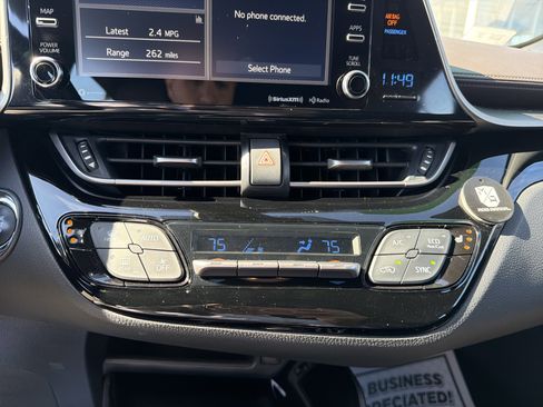 Used 2019 Toyota C-HR Limited image 17