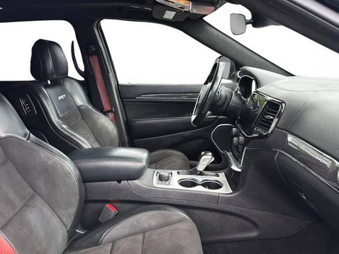Used 2021 Jeep Grand Cherokee SRT AWD/4WD image 11