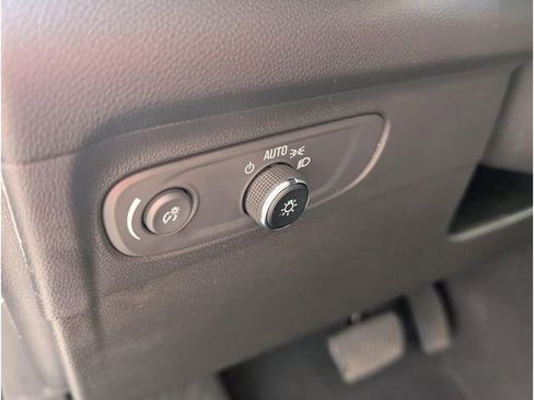 Certified 2023 Buick Envision Preferred image 17