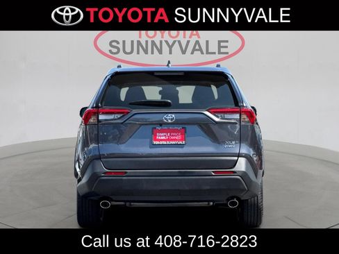 Used 2025 Toyota RAV4 XLE AWD/4WD image 8