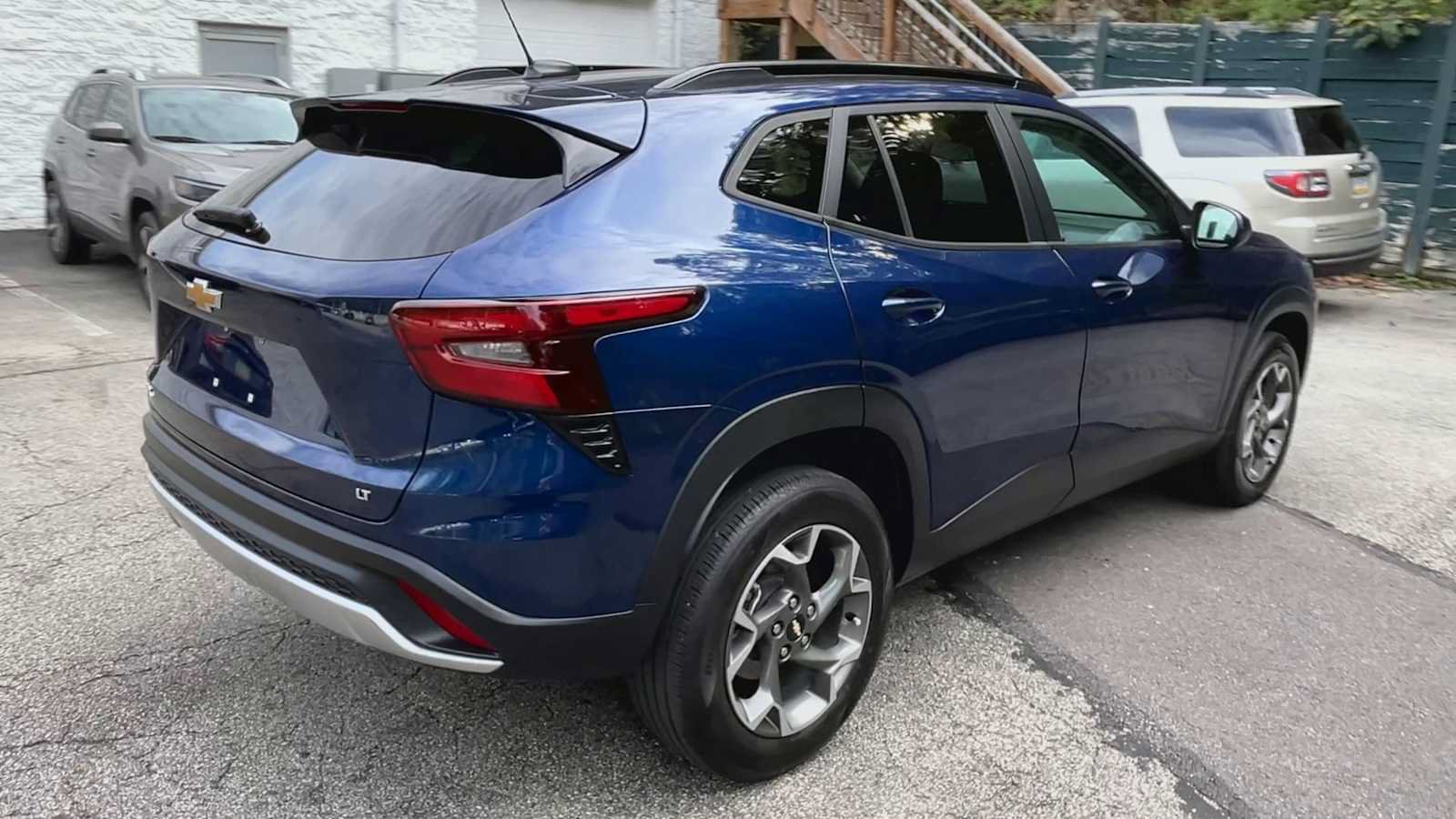 Certified 2024 Chevrolet Trax LT FWD image 8