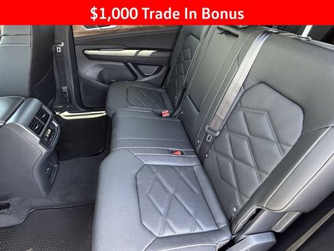 New 2026 Volkswagen Atlas SE FWD image 16