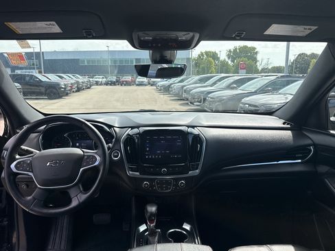 Certified 2022 Chevrolet Traverse RS w/ LPO, Floor Liner Package AWD/4WD image 29