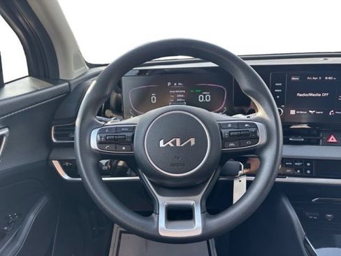 Certified 2023 Kia Sportage LX AWD/4WD image 15