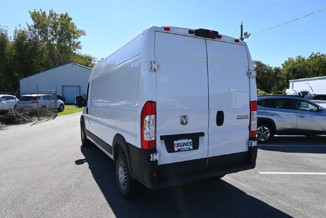 Used 2025 RAM ProMaster 2500 w/ Convenience Group FWD image 22
