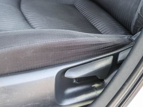 Used 2021 Toyota Prius Prime LE w/ Carpet Mat Package (TMS) FWD image 27