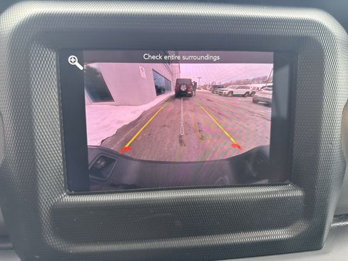 Used 2023 Jeep Gladiator Sport image 26