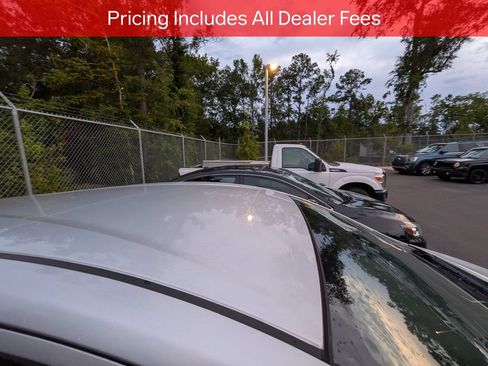 Used 2014 Nissan Versa Note S FWD image 10