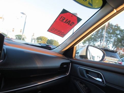 Used 2021 Nissan Rogue SL w/ Premium Package image 28