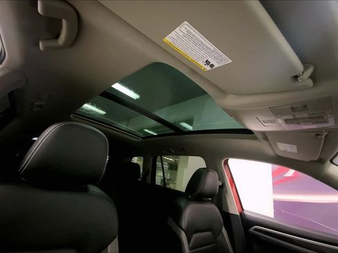 Used 2023 Volkswagen Atlas SEL Premium image 28