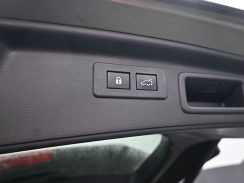 Used 2020 Subaru Forester Limited AWD/4WD image 7