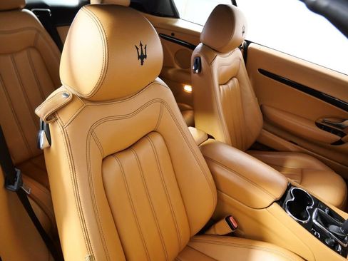 Used 2013 Maserati GranTurismo Sport image 15