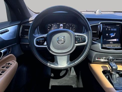 Used 2021 Volvo XC90 T6 Inscription w/ Lounge Package AWD/4WD image 6