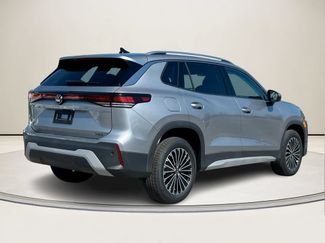 New 2026 Volkswagen Tiguan S AWD/4WD video 3