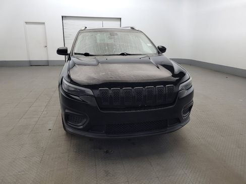 Used 2020 Jeep Cherokee Latitude FWD image 14