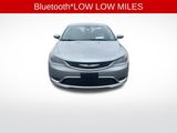Used 2015 Chrysler 200 Limited image 2