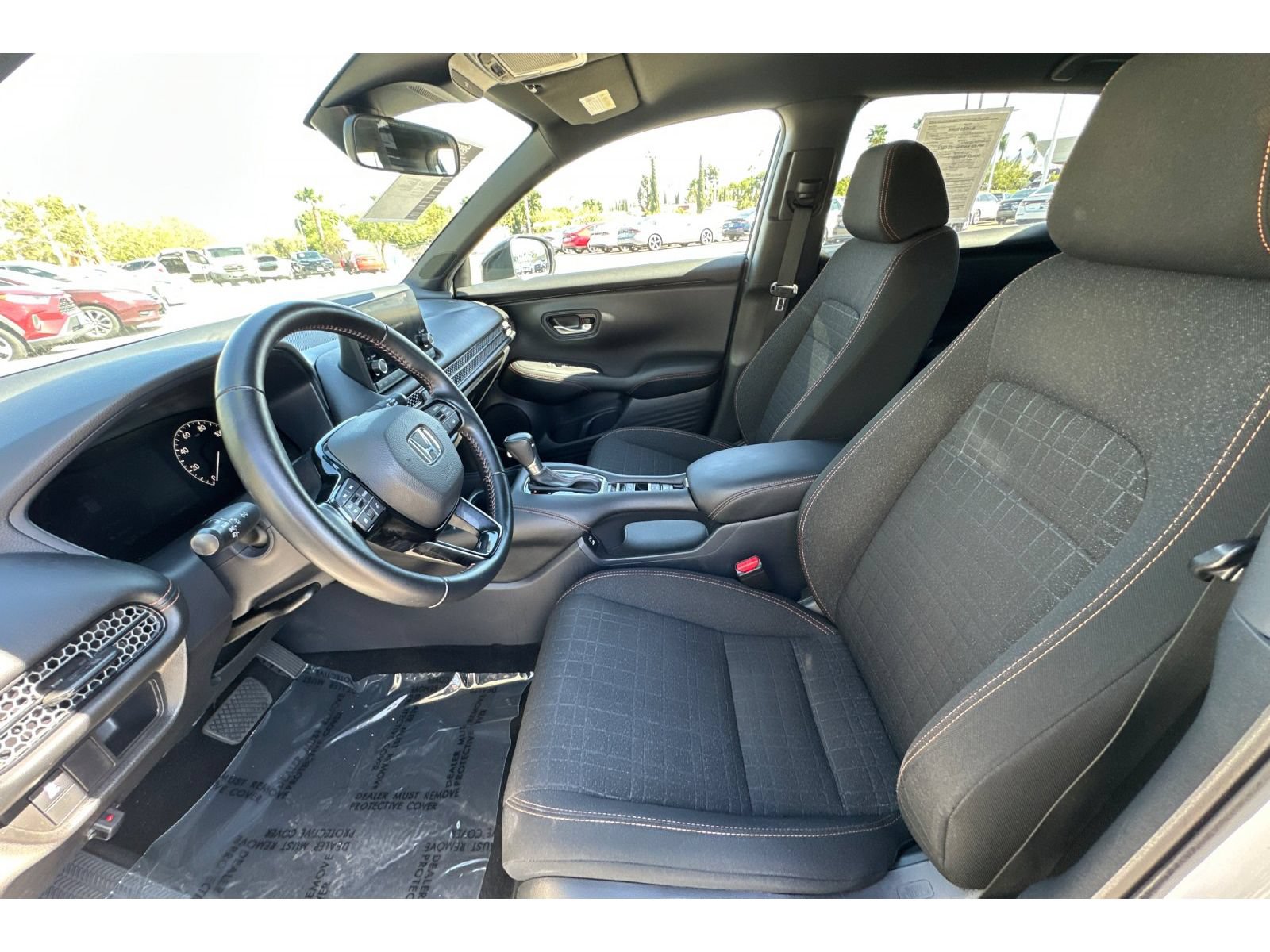 Used 2025 Honda HR-V Sport image 10