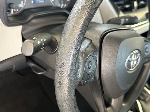 Used 2024 Toyota Corolla LE image 17