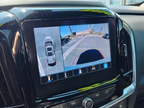Certified 2023 Chevrolet Traverse Premier w/ LPO, Cargo Package FWD image 20
