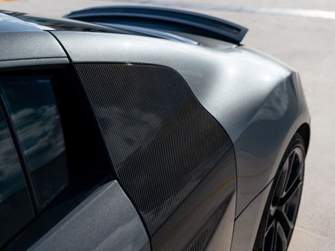 Used 2011 Audi R8 V10 AWD/4WD image 8