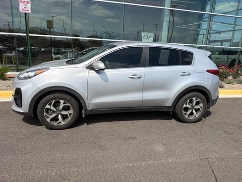 Used 2021 Kia Sportage LX FWD image 19