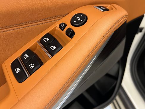 Certified 2024 BMW X5 sDrive40i w/ Premium Package image 20