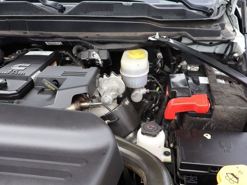 Used 2023 RAM 3500 Big Horn w/ Night Edition image 39