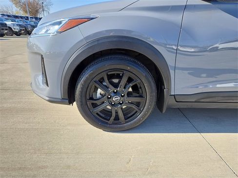 Certified 2023 Nissan Kicks SV image 36