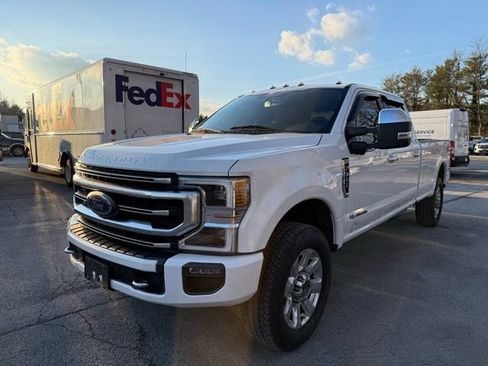 Certified 2020 Ford F350 Platinum image 3