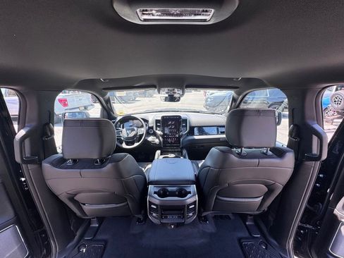 New 2026 RAM 1500 Laramie AWD/4WD image 23