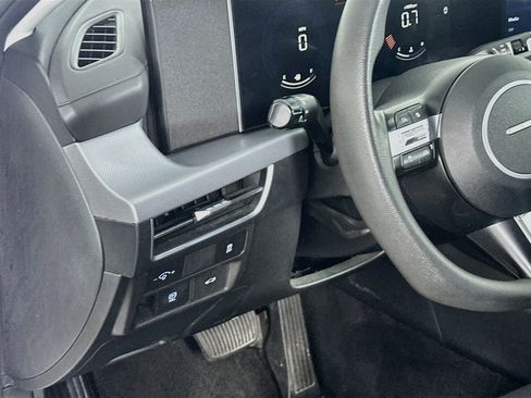 Used 2025 Hyundai Sonata SEL FWD image 17