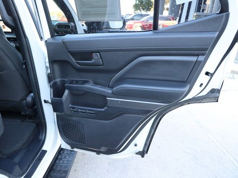 Certified 2025 Toyota 4Runner Limited image 40