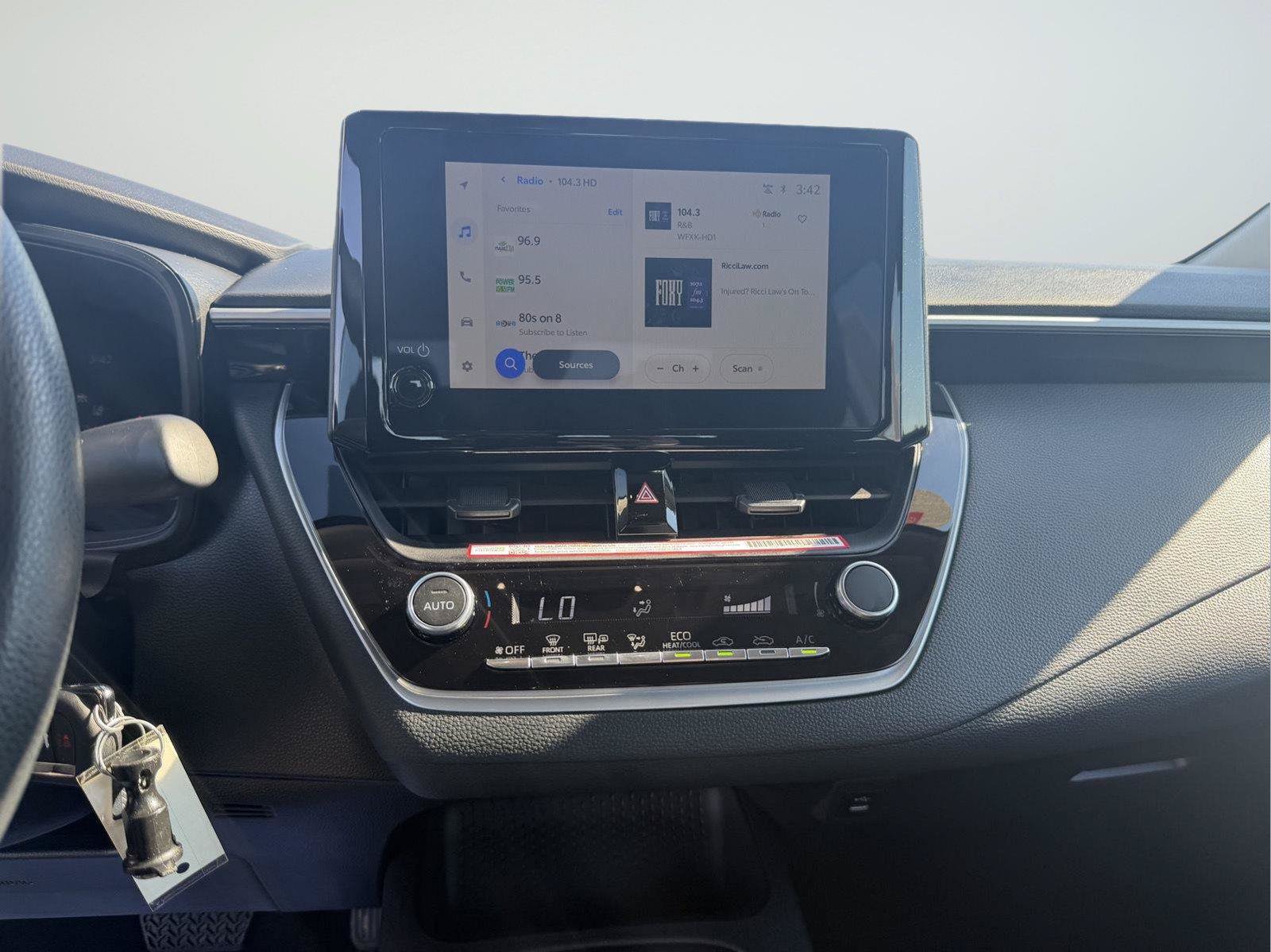 New 2026 Toyota Corolla LE FWD image 18