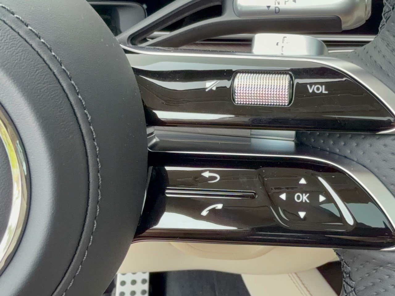 New 2027 Mercedes-Benz GLS 450 4MATIC image 19