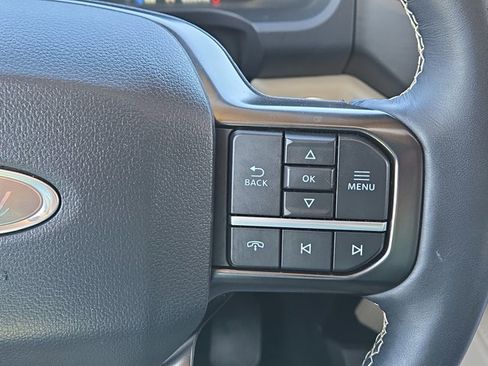 Used 2024 Ford Expedition Platinum image 25